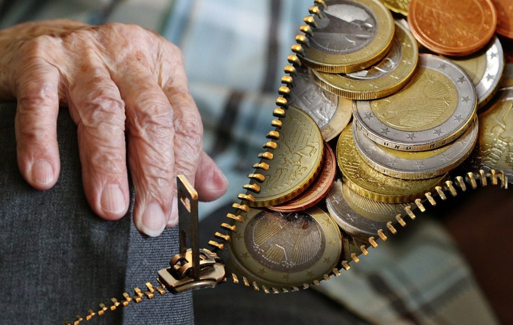 La nuova riforma delle pensioni 2026 inizia a trovare una linea, con 25 anni di contributi basteranno dai 64 ai 67 anni di età?