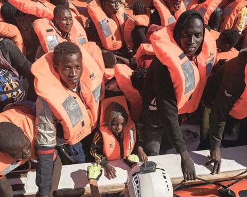 Immigrazione, cambio di prospettiva tra i governi