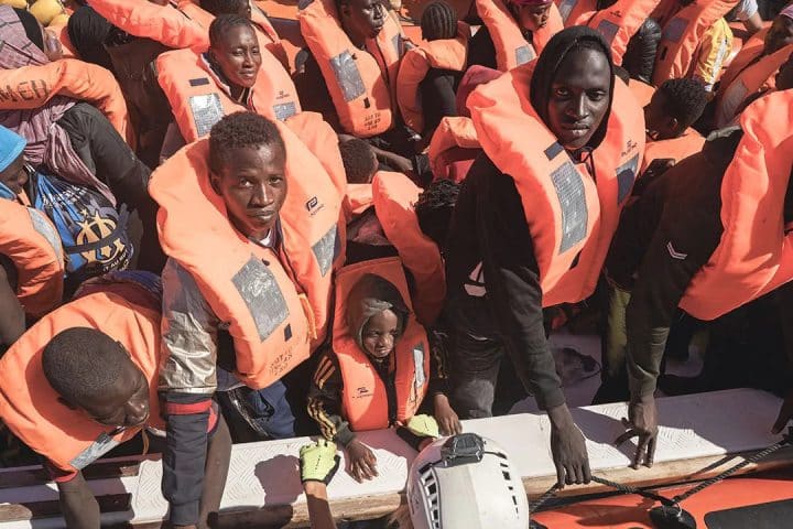 Immigrazione, cambio di prospettiva tra i governi