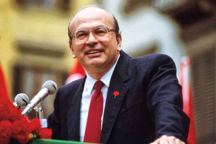 Bettino Craxi moriva in Tunisia 25 anni fa